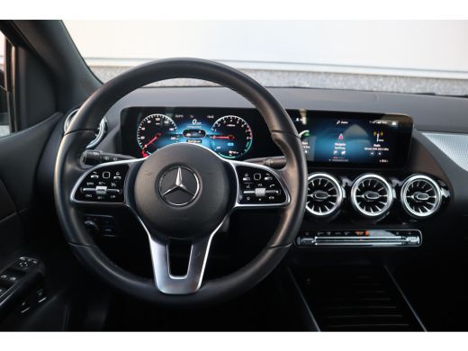Mercedes-Benz B-Klasse 250 e Busin. Sfeerverlichting / Camera / 19inch / Trekhaak ActivLease financial lease