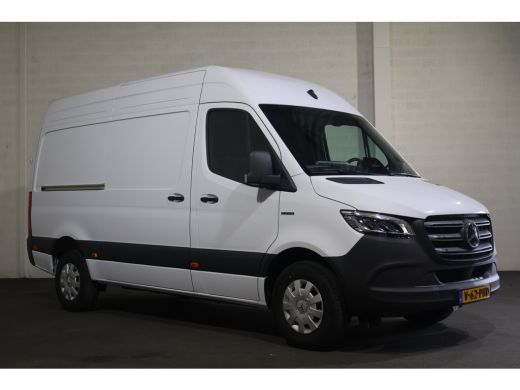 Mercedes-Benz eSprinter 320 81 KWh L2 H2 ActivLease financial lease