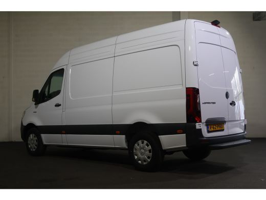 Mercedes-Benz eSprinter 320 81 KWh L2 H2 ActivLease financial lease