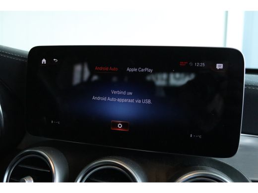 Mercedes-Benz GLC 300e 4MATIC Business Solution AMG | Cruise Control | Camera | Stoelverwarming | Elektr. Klep | El... ActivLease financial lease