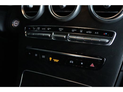 Mercedes-Benz GLC 300e 4MATIC Business Solution AMG | Cruise Control | Camera | Stoelverwarming | Elektr. Klep | El... ActivLease financial lease