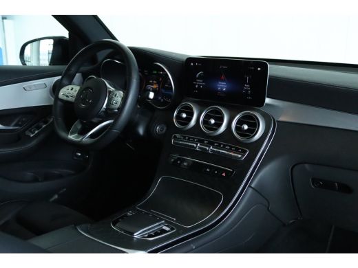 Mercedes-Benz GLC 300e 4MATIC Business Solution AMG | Cruise Control | Camera | Stoelverwarming | Elektr. Klep | El... ActivLease financial lease