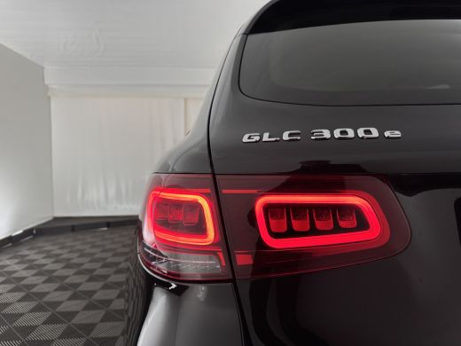 Mercedes-Benz GLC 300e 4MATIC Business Solution (Plug-In) {SOH-94%} (INCL-BTW) *LEATHER | FULL-LED | DIGI-COCKPIT |... ActivLease financial lease