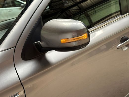 Mitsubishi Outlander 2.4 PHEV Deluxe 225Pk Automaat (NAVIGATIE, CAMERA, STOELVERWARMING, GETINT GLAS, SPORTSTOELEN, CR... ActivLease financial lease