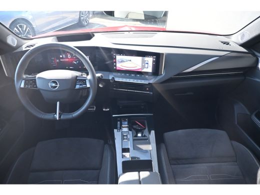 Opel Astra 1.2 Turbo Hybrid Ultimate | Schuif-/Kanteldak | Alcantara | Stoel/Stuurverwarming | HUD | Intelli... ActivLease financial lease