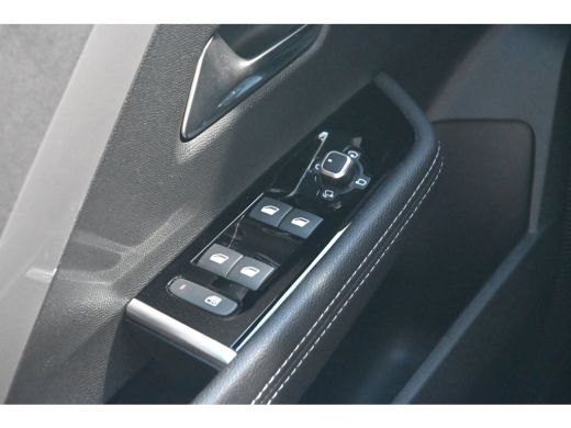 Opel Astra 1.2 Turbo Hybrid Ultimate | Schuif-/Kanteldak | Alcantara | Stoel/Stuurverwarming | HUD | Intelli... ActivLease financial lease