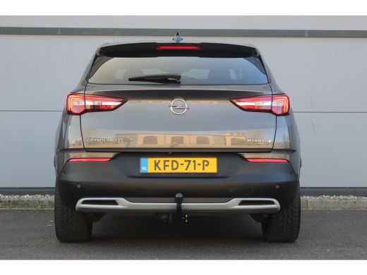 Opel Grandland X 1.6 Turbo Hybrid4 Ultimate ActivLease financial lease