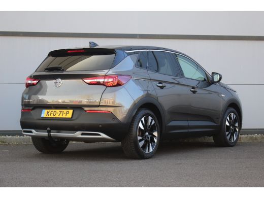 Opel Grandland X 1.6 Turbo Hybrid4 Ultimate ActivLease financial lease