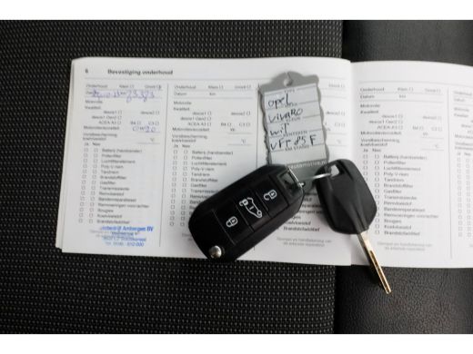 Opel Vivaro 1.5 CDTI 102pk L2H1 Edition Airco/Cruise Control 04-2020 ActivLease financial lease