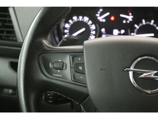 Opel Vivaro 2.0 CDTI L2H1 Innovation | Aut. | Airco | Cruise | 3 Zits | Trekhaak | Carplay | Imperiaal ActivLease financial lease
