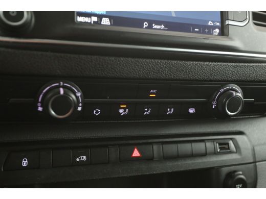 Opel Vivaro 2.0 CDTI L2H1 Innovation | Aut. | Airco | Cruise | 3 Zits | Trekhaak | Carplay | Imperiaal ActivLease financial lease