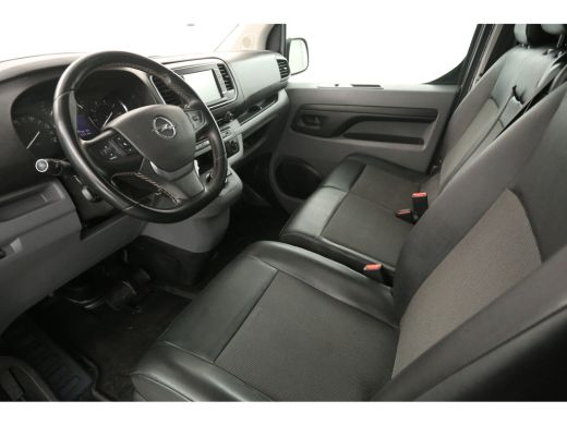 Opel Vivaro 2.0 CDTI L2H1 Innovation | Aut. | Airco | Cruise | 3 Zits | Trekhaak | Carplay | Imperiaal ActivLease financial lease