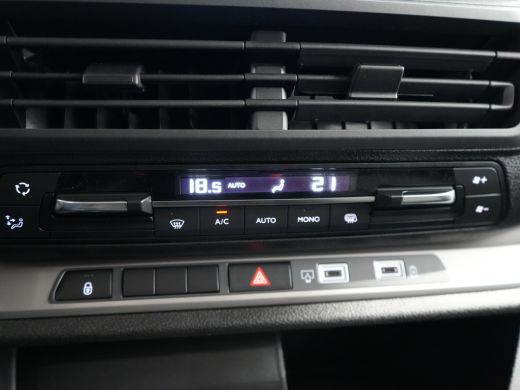 Opel Vivaro-e L3 75 kWh DC | Achteruitrijcamera | Airco (automatisch) | Apple Carplay/Android Auto|telefooninte... ActivLease financial lease