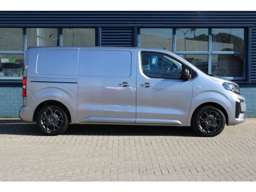 Opel Vivaro L2 2.0 145 PK | CAMERA | 10'' NAVI | KEYLESS | DRAADLOOS CARPLAY | DIGITALE BINNENSPIEGEL | ActivLease financial lease