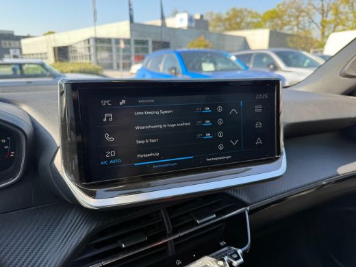 Peugeot 2008 1.2 Hybrid 136 Style | Parkeerhulp achter | LMV | Apple Carplay | Climate control | Cruise Contro... ActivLease financial lease