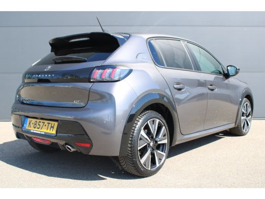 Peugeot 208 1.2 PureTech GT | Automaat | Navigatie | Camera | Panoramadak | Apple carplay | Adaptieve cruise ... ActivLease financial lease