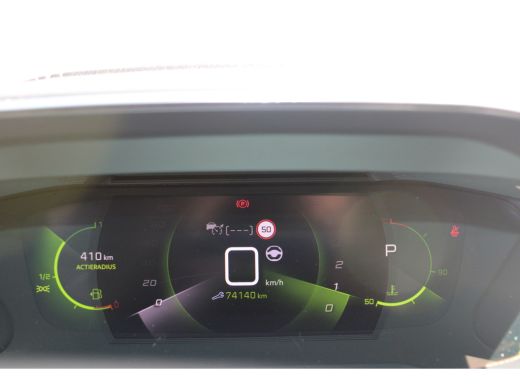 Peugeot 208 1.2 PureTech GT | Automaat | Navigatie | Camera | Panoramadak | Apple carplay | Adaptieve cruise ... ActivLease financial lease