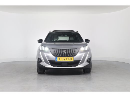 Peugeot e-2008 EV GT 50 kWh | 1e Eigenaar! | 100% SOH | Open Dak | Camera | Stoelverwarming | Cruise Adaptive | ... ActivLease financial lease