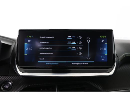 Peugeot e-2008 EV GT 50 kWh | 1e Eigenaar! | 100% SOH | Open Dak | Camera | Stoelverwarming | Cruise Adaptive | ... ActivLease financial lease