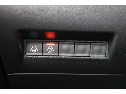 Peugeot e-2008 EV GT 50 kWh | 1e Eigenaar! | 100% SOH | Open Dak | Camera | Stoelverwarming | Cruise Adaptive | ... ActivLease financial lease