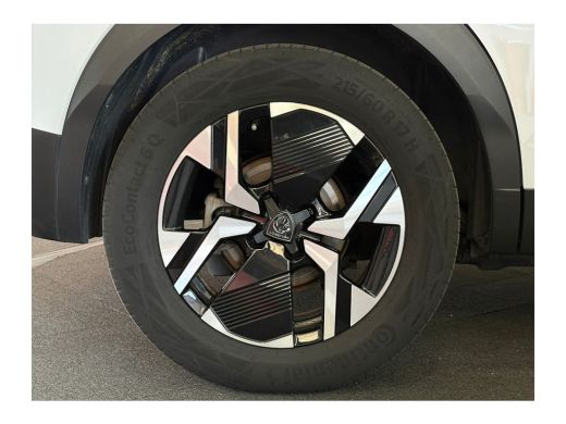 Peugeot e-2008 EV GT 54 kWh | Climate & Cruise C. | Warmtepomp | Full LED | Keyless | Camera | 17" LMV | Sfeerve... ActivLease financial lease