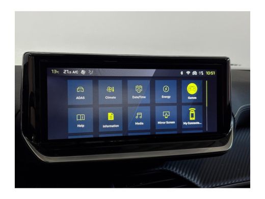 Peugeot e-2008 EV GT 54 kWh | Climate & Cruise C. | Warmtepomp | Full LED | Keyless | Camera | 17" LMV | Sfeerve... ActivLease financial lease