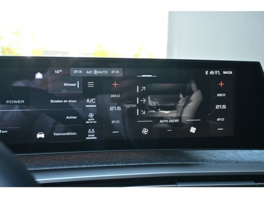 Peugeot e-5008 Allure Avantage 73 kWh | Afn. Trekhaak | Allseason | Navigatie | Achteruitrijcamera | Apple Carpl... ActivLease financial lease