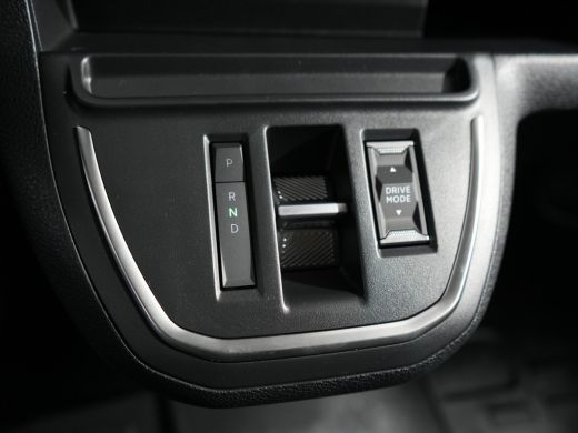 Peugeot e-Expert EV L3 75 kWh | Achteruitrijcamera | Airco | Cruise control ActivLease financial lease