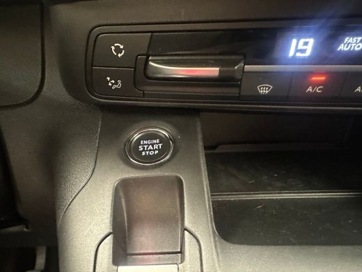 Peugeot Partner 1.5 BlueHDi 100 S&S L1 Camera | 16" Lichtmetaal | carplay | Climate | Ingerichte Laadruimte | Par... ActivLease financial lease