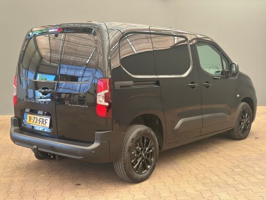Peugeot Partner 1.5 BlueHDi 100 S&S L1 Camera | 16" Lichtmetaal | carplay | Climate | Ingerichte Laadruimte | Par... ActivLease financial lease