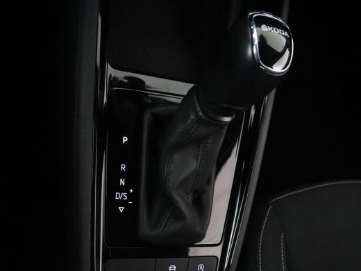 Skoda Kamiq 1.0 TSI Sport | Automaat | Camera | Carplay | Virtual Cockpit | Sportstoelen | Climate control | ... ActivLease financial lease