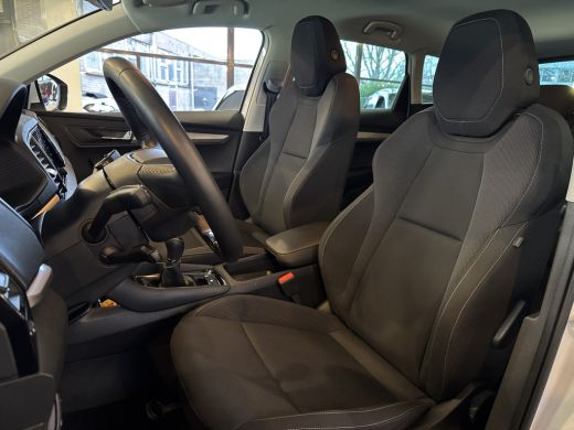 Skoda Karoq TSI 115PK SELECTION CARPLAY/LED/ECC ActivLease financial lease