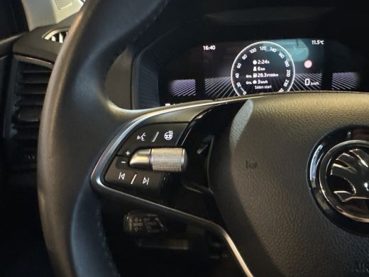 Skoda Karoq TSI 115PK SELECTION CARPLAY/LED/ECC ActivLease financial lease