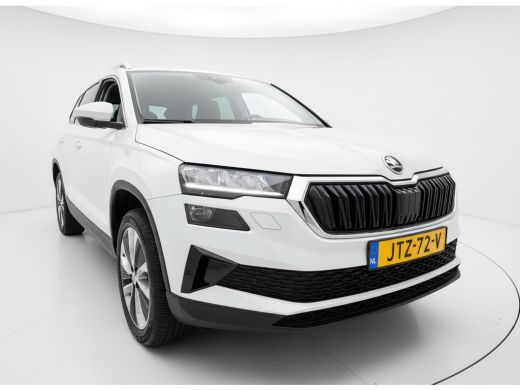Skoda Karoq TSI 115PK SELECTION CARPLAY/LED/ECC ActivLease financial lease
