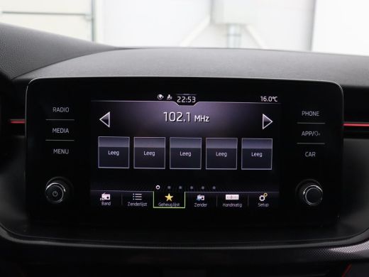 Skoda Scala 1.0 TSI Sport | Automaat | Panoramadak | Carplay | Full LED | Climate control | Sportstoelen | Pa... ActivLease financial lease