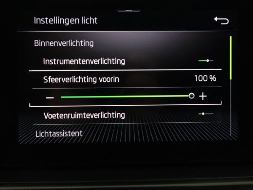 Skoda Scala 1.0 TSI Sport | Automaat | Panoramadak | Carplay | Full LED | Climate control | Sportstoelen | Pa... ActivLease financial lease