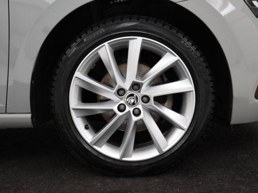 Skoda Scala 1.0 TSI Sport | Automaat | Panoramadak | Carplay | Full LED | Climate control | Sportstoelen | Pa... ActivLease financial lease
