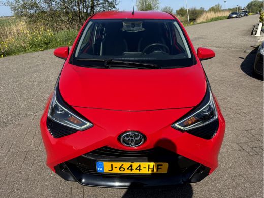 Toyota Aygo 1.0 VVT-i x-play Camera, App Connect ActivLease financial lease
