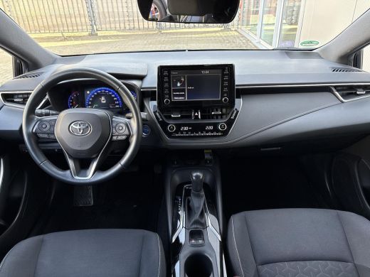 Toyota Corolla Touring Sports 1.8 Hybrid Dynamic **ADAPTIEF CRUISE CONTROL/ KEYLESS/ STOELVERWARMING** ActivLease financial lease