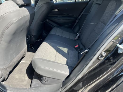 Toyota Corolla Touring Sports Hybrid 140 Dynamic | All-in prijs | Automaat | Parkeersensoren | Apple/android auto ActivLease financial lease