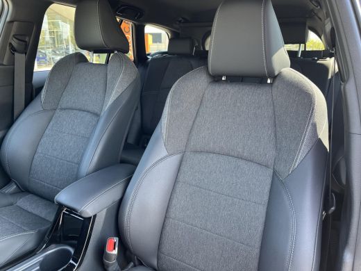 Toyota Corolla Touring Sports Hybrid 140 Dynamic | All-in prijs | Automaat | Parkeersensoren | Apple/android auto ActivLease financial lease