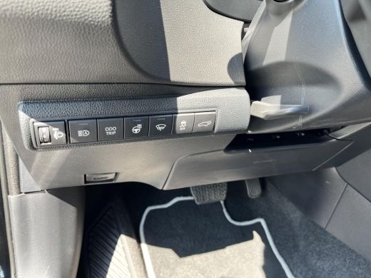 Toyota Corolla Touring Sports Hybrid 140 Dynamic | All-in prijs | Automaat | Parkeersensoren | Apple/android auto ActivLease financial lease