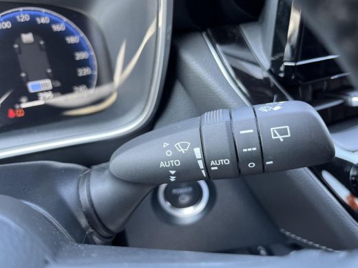 Toyota Corolla Touring Sports Hybrid 140 Dynamic | All-in prijs | Automaat | Parkeersensoren | Apple/android auto ActivLease financial lease