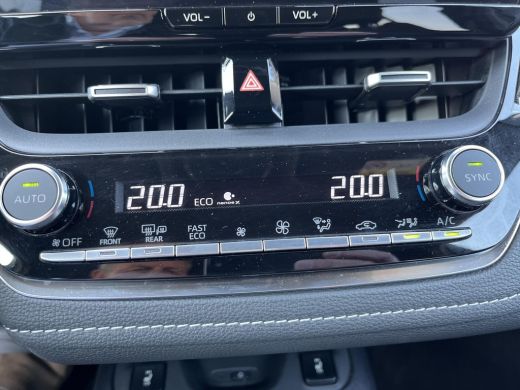 Toyota Corolla Touring Sports Hybrid 140 Dynamic | All-in prijs | Automaat | Parkeersensoren | Apple/android auto ActivLease financial lease