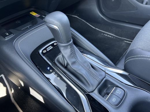 Toyota Corolla Touring Sports Hybrid 140 Dynamic | All-in prijs | Automaat | Parkeersensoren | Apple/android auto ActivLease financial lease