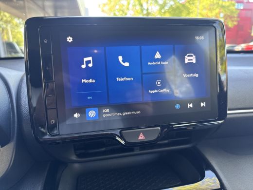 Toyota Yaris Cross 1.5 Hybrid 115 Business Plus | 06-10141018 Voor meer informatie ActivLease financial lease