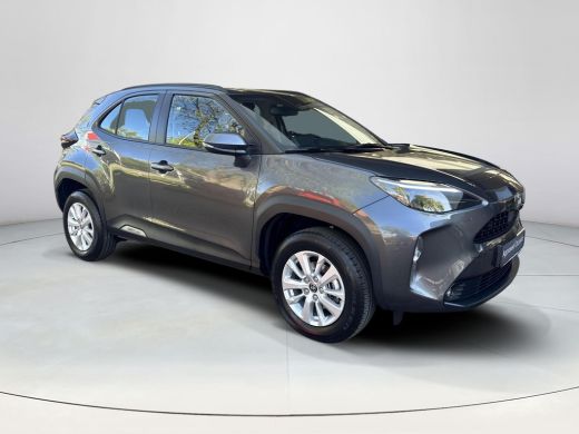 Toyota Yaris Cross 1.5 Hybrid 115 Business Plus | 06-10141018 Voor meer informatie ActivLease financial lease