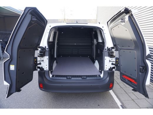 Volkswagen ID. Buzz Cargo Cargo ID. Buzz Cargo 190 pk, Economy Business, Achteruitrijcamera, Bijrijdersbank, Trekhaak, Acht... ActivLease financial lease