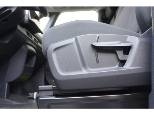 Volkswagen ID. Buzz Cargo Cargo ID. Buzz Cargo 190 pk, Economy Business, Achteruitrijcamera, Bijrijdersbank, Trekhaak, Acht... ActivLease financial lease