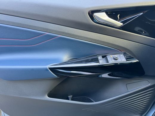 Volkswagen ID.4 GTX 4Motion 77 kWh 300pk Velgen 'Narvik', 21 inch lichtmetaal | Warmtepomp | Stuurwiel verwarmd ActivLease financial lease